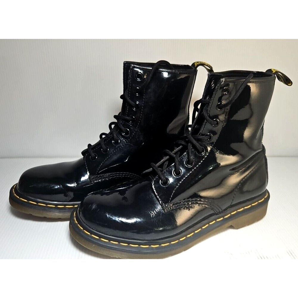 Dr Martens Air Wair 1460W Leather Boots 11821011 W Size US women's 9 men's 8